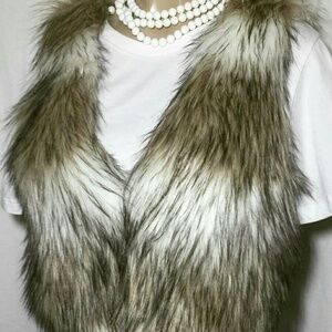 Vintage Haoduoyi Faux Fur Vest